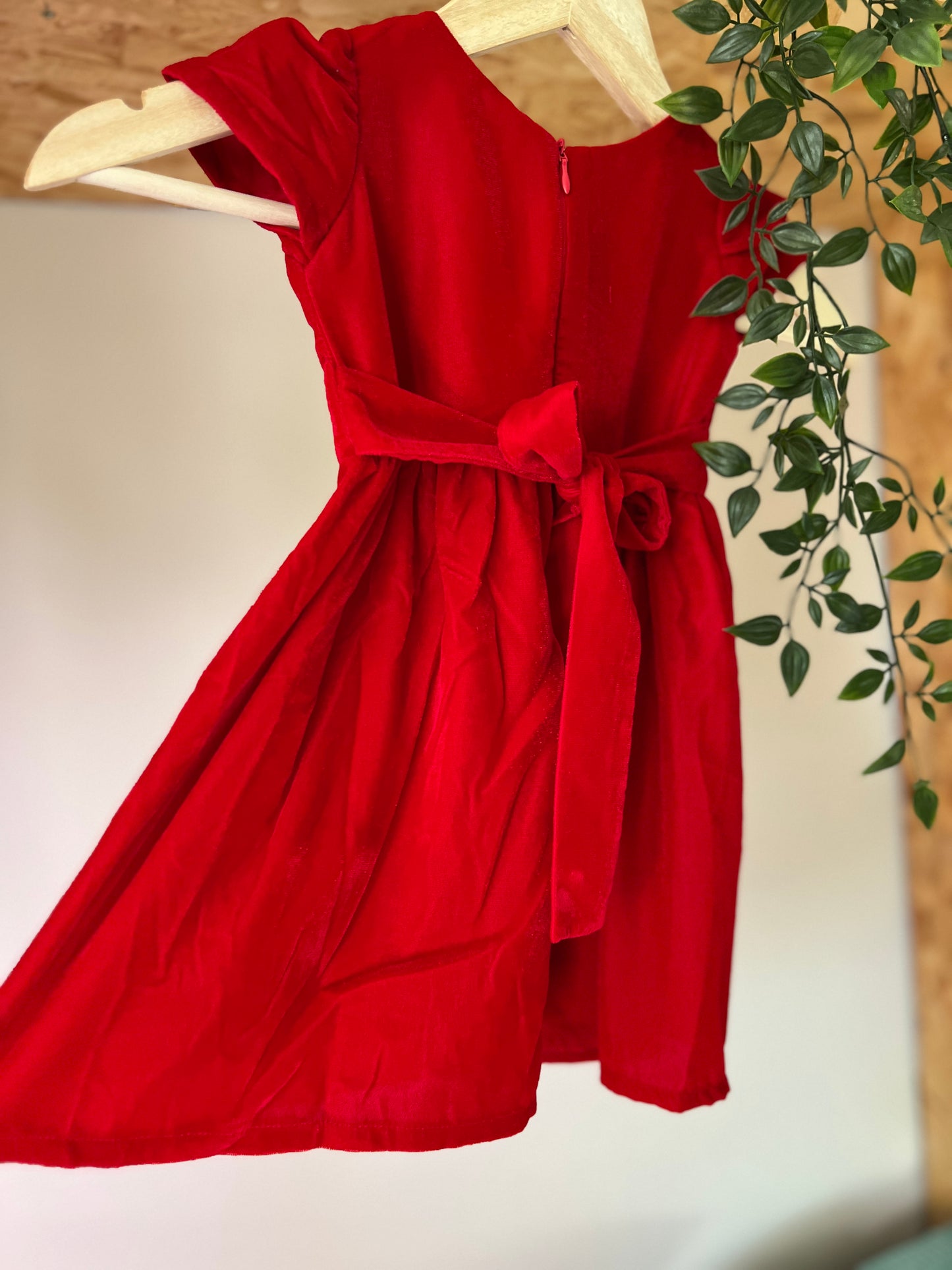 Red Velvet Puff Sleeved Dress - Classic Red